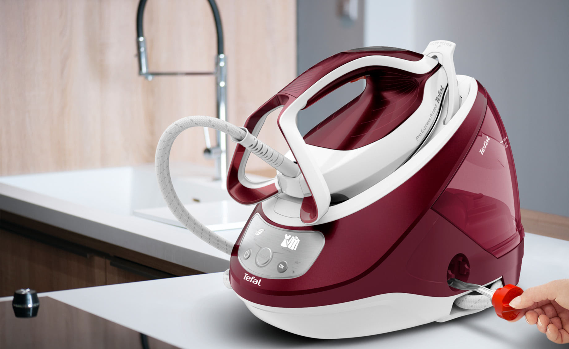 Tefal GV9220E0 parna postaja